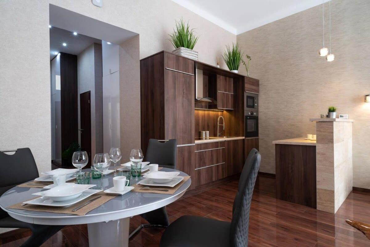 Central Luxy Design Apartment Budapest Exterior foto